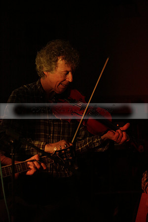 Will B & Geoff Allnutt with guests at The Royal Oak, Midhurst on Friday 25 October 2013. www.polopictures.co.uk