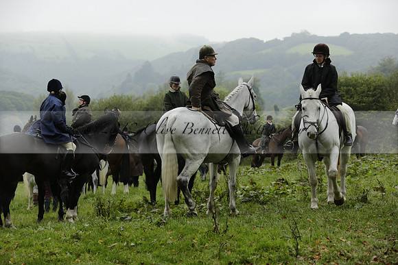 Devon & Somerset Stag Hounds meet at Liscombe on Saturday 12 October 2013 2013.10.12 www.polopictures.co.uk