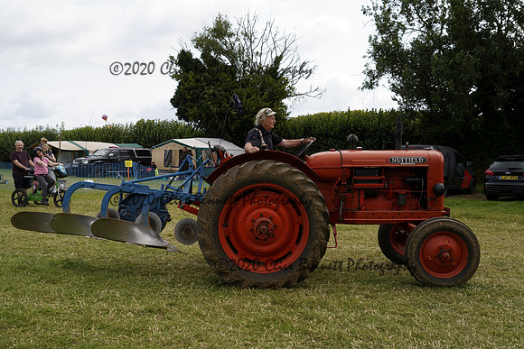 _CAB7055