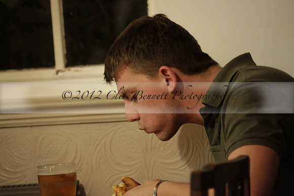 Will B & Geoff Allnutt with guests at The Royal Oak, Midhurst on Friday 25 October 2013. www.polopictures.co.uk