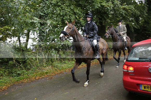 Devon & Somerset Stag Hounds meet at Liscombe on Saturday 12 October 2013 2013.10.12 www.polopictures.co.uk