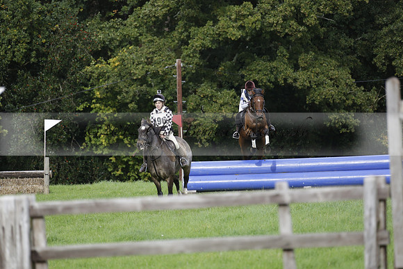 Chiddingfold, Leconfield and Cowdray Hunt, Hunter Trials at Iping on Sunday 20 October 2013. 2013.10.20 www.polopictures.co.uk