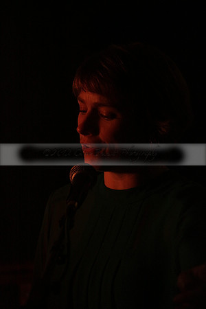 Will B & Geoff Allnutt with guests at The Royal Oak, Midhurst on Friday 25 October 2013. www.polopictures.co.uk