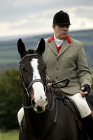 Devon & Somerset Stag Hounds meet at Hillhead Cross on Monday 14 October 2013. 2013.10.14 www.polopictures.co.uk