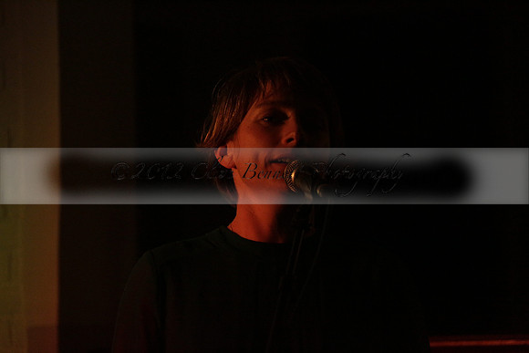Will B & Geoff Allnutt with guests at The Royal Oak, Midhurst on Friday 25 October 2013. www.polopictures.co.uk