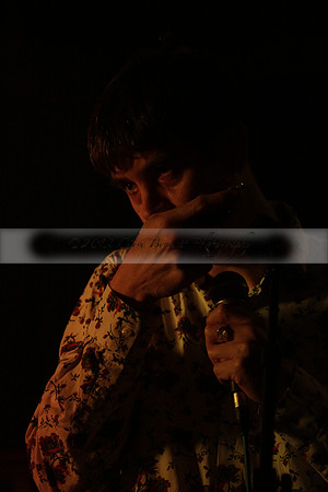 Will B & Geoff Allnutt with guests at The Royal Oak, Midhurst on Friday 25 October 2013. www.polopictures.co.uk