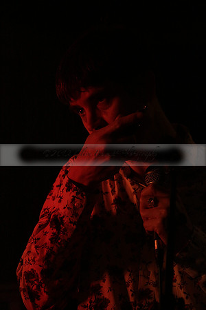 Will B & Geoff Allnutt with guests at The Royal Oak, Midhurst on Friday 25 October 2013. www.polopictures.co.uk