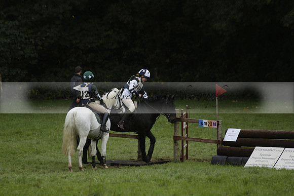 Chiddingfold, Leconfield and Cowdray Hunt, Hunter Trials at Iping on Sunday 20 October 2013. 2013.10.20 www.polopictures.co.uk