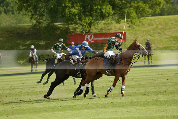 Maiz Dulce v Ghost Chilli in the Easebourne Cup final Polo match 2013.06.09