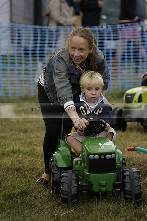 The Alresford Agricultural Show Tichbourne on Saturday 2013.09.07 www.polopictures.co.uk