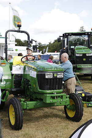The Alresford Agricultural Show Tichbourne on Saturday 2013.09.07 www.polopictures.co.uk