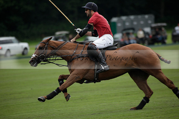 La Bamba de Areco v Richard Mille in a Veuve Clicquot Gold Cup Polo match played on Ambersham 1  on Wednesday 04 July 2012