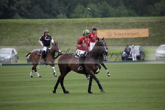La Bamba de Areco v Richard Mille in a Veuve Clicquot Gold Cup Polo match played on Ambersham 1  on Wednesday 04 July 2012