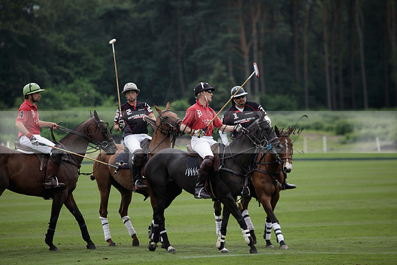 La Bamba de Areco v Richard Mille in a Veuve Clicquot Gold Cup Polo match played on Ambersham 1  on Wednesday 04 July 2012