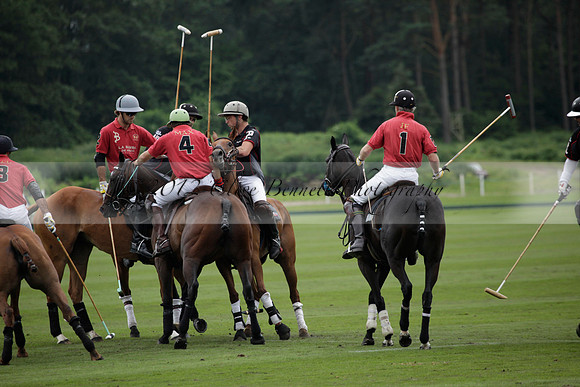 La Bamba de Areco v Richard Mille in a Veuve Clicquot Gold Cup Polo match played on Ambersham 1  on Wednesday 04 July 2012