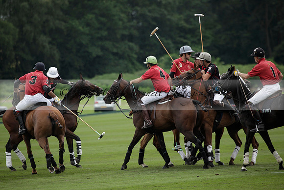 La Bamba de Areco v Richard Mille in a Veuve Clicquot Gold Cup Polo match played on Ambersham 1  on Wednesday 04 July 2012