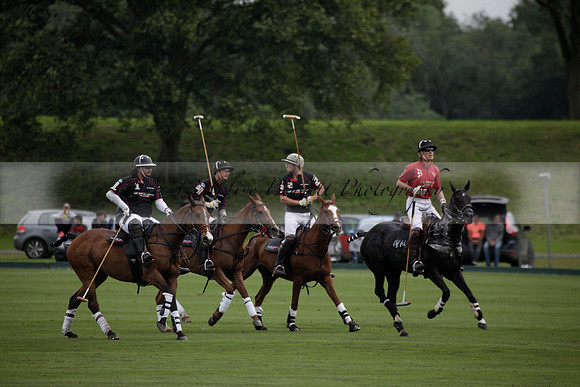 La Bamba de Areco v Richard Mille in a Veuve Clicquot Gold Cup Polo match played on Ambersham 1  on Wednesday 04 July 2012