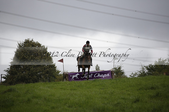 Chiddingfold, Leconfield and Cowdray Hunt, Hunter Trials at Iping on Sunday 20 October 2013. 2013.10.20 www.polopictures.co.uk