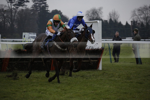 Race 7 The R.D.Decs Tosh And Go Handicap Hurdle Race at Fontwell Park on Tuesday 10 December 2013 www.polopictures.co.uk