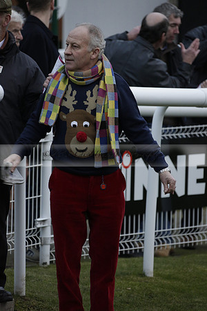 Race 7 The R.D.Decs Tosh And Go Handicap Hurdle Race at Fontwell Park on Tuesday 10 December 2013 www.polopictures.co.uk