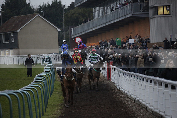 Race 7 The R.D.Decs Tosh And Go Handicap Hurdle Race at Fontwell Park on Tuesday 10 December 2013 www.polopictures.co.uk