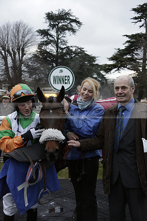 Race 7 The R.D.Decs Tosh And Go Handicap Hurdle Race at Fontwell Park on Tuesday 10 December 2013 www.polopictures.co.uk