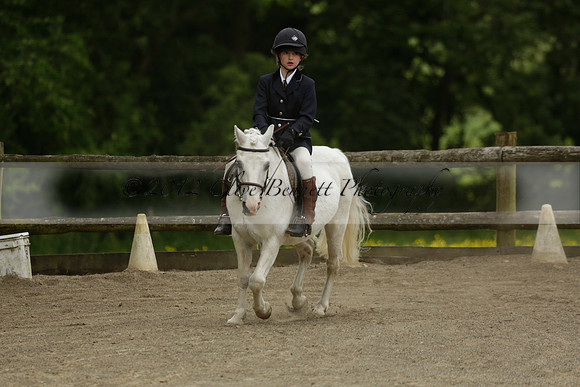 Wendy Sugden's pony show 2013.06.09