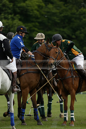 Maiz Dulce v Ghost Chilli in the Easebourne Cup final Polo match 2013.06.09
