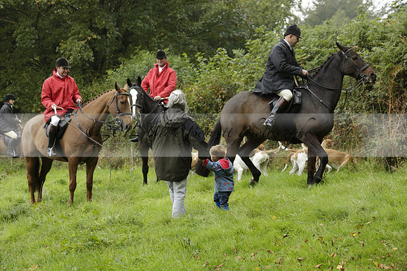 Devon & Somerset Stag Hounds meet at Liscombe on Saturday 12 October 2013 2013.10.12 www.polopictures.co.uk