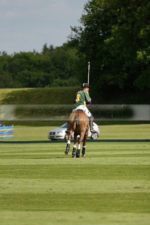Maiz Dulce v Ghost Chilli in the Easebourne Cup final Polo match 2013.06.09