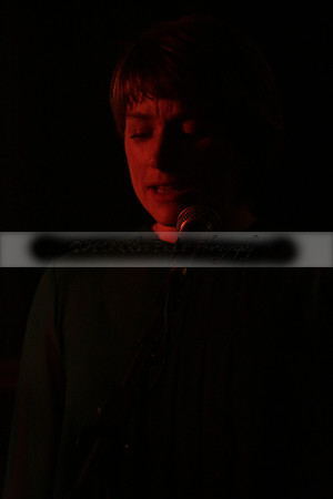 Will B & Geoff Allnutt with guests at The Royal Oak, Midhurst on Friday 25 October 2013. www.polopictures.co.uk