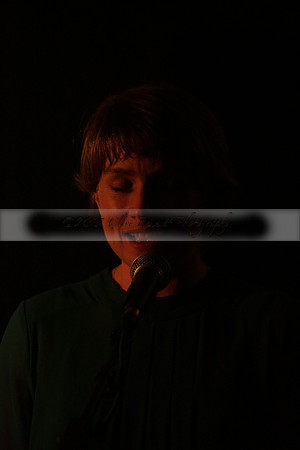 Will B & Geoff Allnutt with guests at The Royal Oak, Midhurst on Friday 25 October 2013. www.polopictures.co.uk