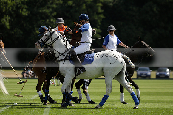Cowdray Vikings v Los Hamblinos in the Bloom British Ladies Open Championship polo match 2013.07.20