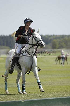 Maiz Dulce  v Enigma in a Tyro Cup Polo match  2013.05.06