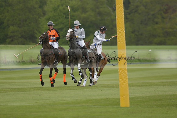 Four Quarters Orange v Ferne Park  in a Dollar Cup Polo match 2013.05.13