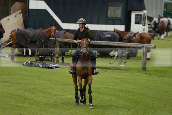 Four Quarters Orange v Ferne Park  in a Dollar Cup Polo match 2013.05.13