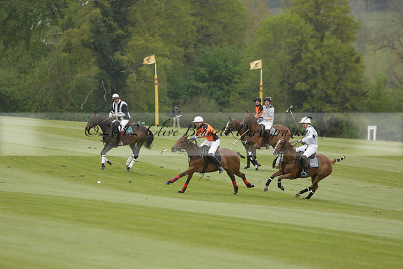 Four Quarters Orange v Ferne Park  in a Dollar Cup Polo match 2013.05.13