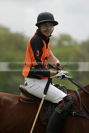 Four Quarters Orange v Ferne Park  in a Dollar Cup Polo match 2013.05.13