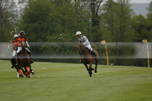 Four Quarters Orange v Ferne Park  in a Dollar Cup Polo match 2013.05.13