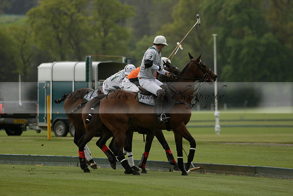 Four Quarters Orange v Ferne Park  in a Dollar Cup Polo match 2013.05.13