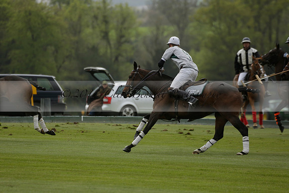 Four Quarters Orange v Ferne Park  in a Dollar Cup Polo match 2013.05.13