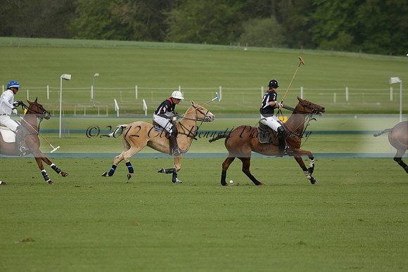 Poulton v Jaeger Le Coultre in a Dollar Cup Polo match 2013.05.13