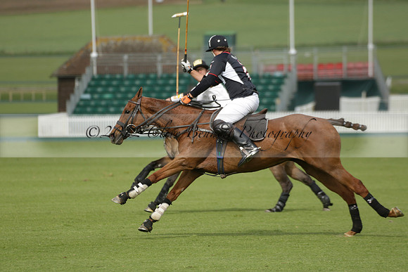 Poulton v Jaeger Le Coultre in a Dollar Cup Polo match 2013.05.13