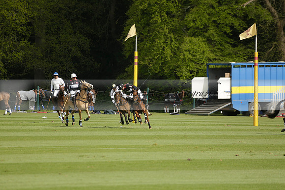 Poulton v Jaeger Le Coultre in a Dollar Cup Polo match 2013.05.13