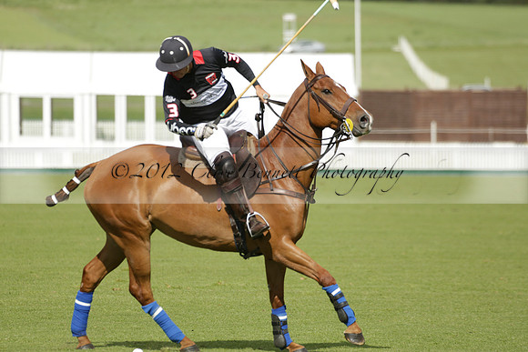 Poulton v Jaeger Le Coultre in a Dollar Cup Polo match 2013.05.13