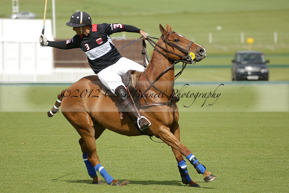 Poulton v Jaeger Le Coultre in a Dollar Cup Polo match 2013.05.13