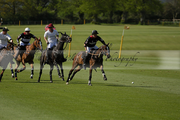 Poulton v Jaeger Le Coultre in a Dollar Cup Polo match 2013.05.13