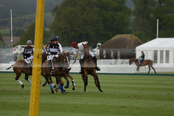 Poulton v Jaeger Le Coultre in a Dollar Cup Polo match 2013.05.13
