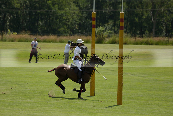 UAE Polo v El Remanso in a Veuve Clicquot Gold Cup Polo Match 2013.07.05