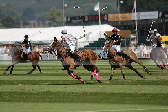 Zacara v Talandracas in a Veuve Clicquot Gold Cup Polo Match 2013.07.18
